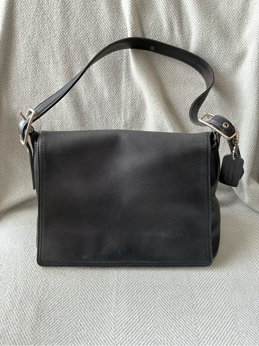 Vintage Coach 9828 Legacy West Short Shoulder Flap Black Leather Bag 2002